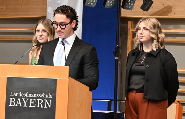  Lisa Lawichai-Flammersberger, Rebecca Wimmer und Kaan Öztas